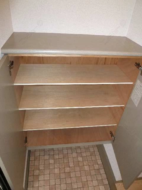 シューズBOX　同型参考写真